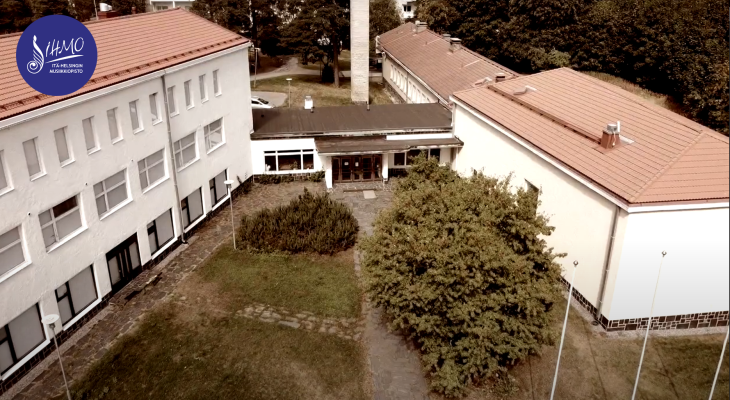 Ströms Vintage logolla